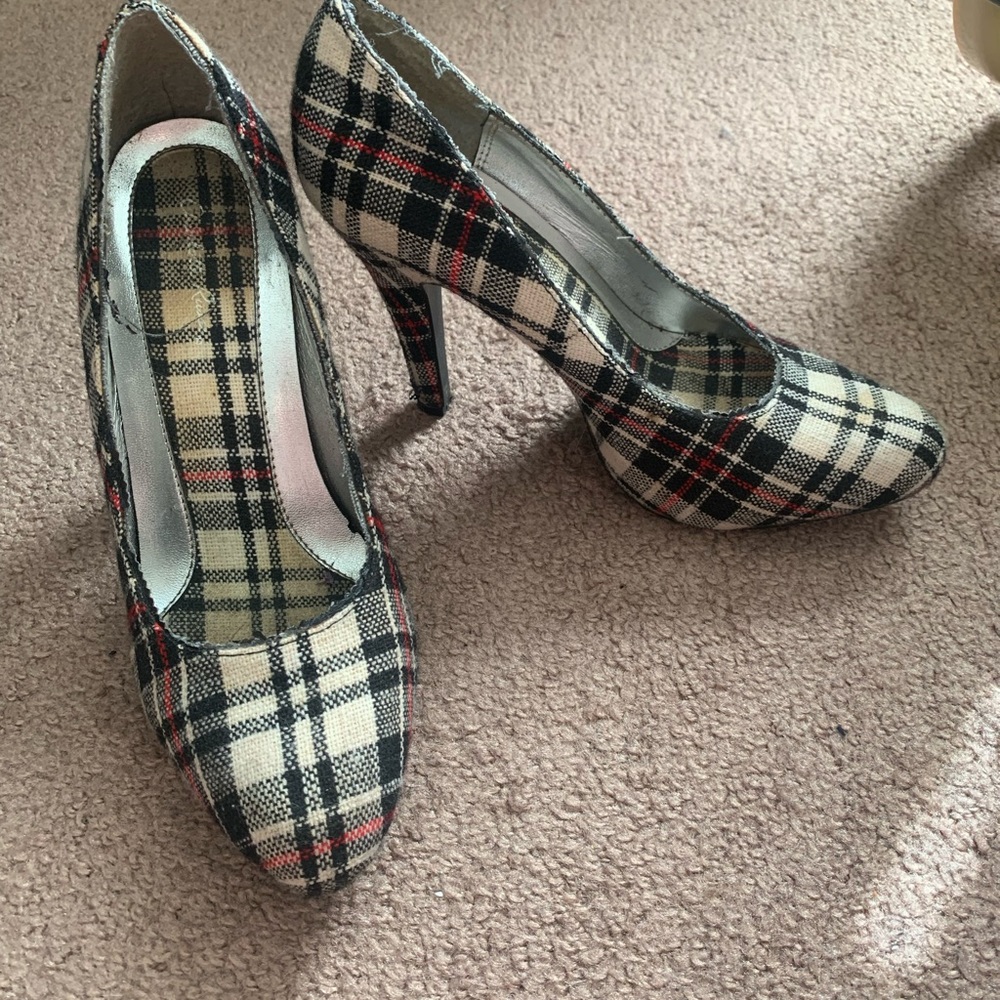 White plaid heels